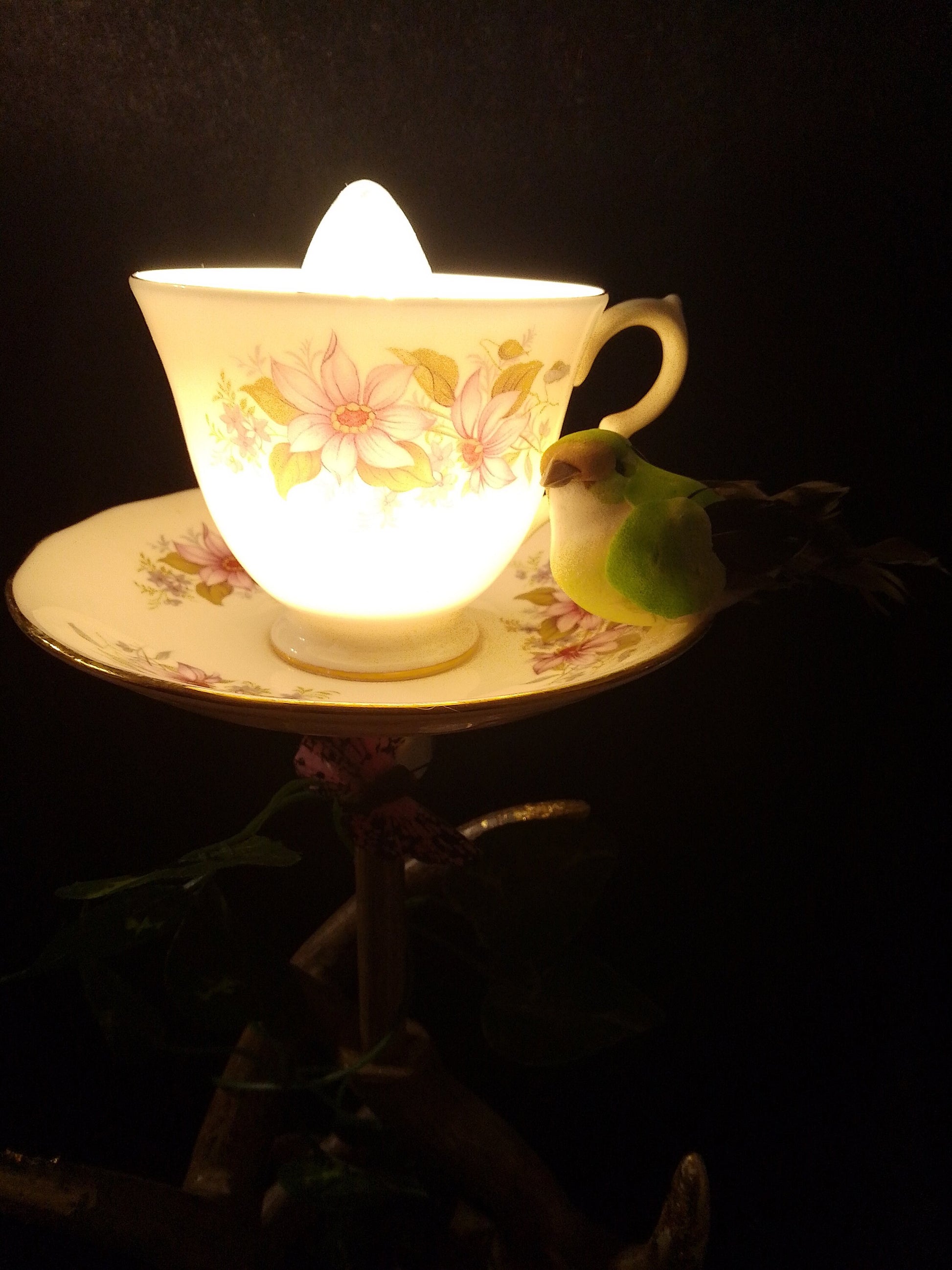Woodland Fantasy, Alice in wonderland teacuplamp